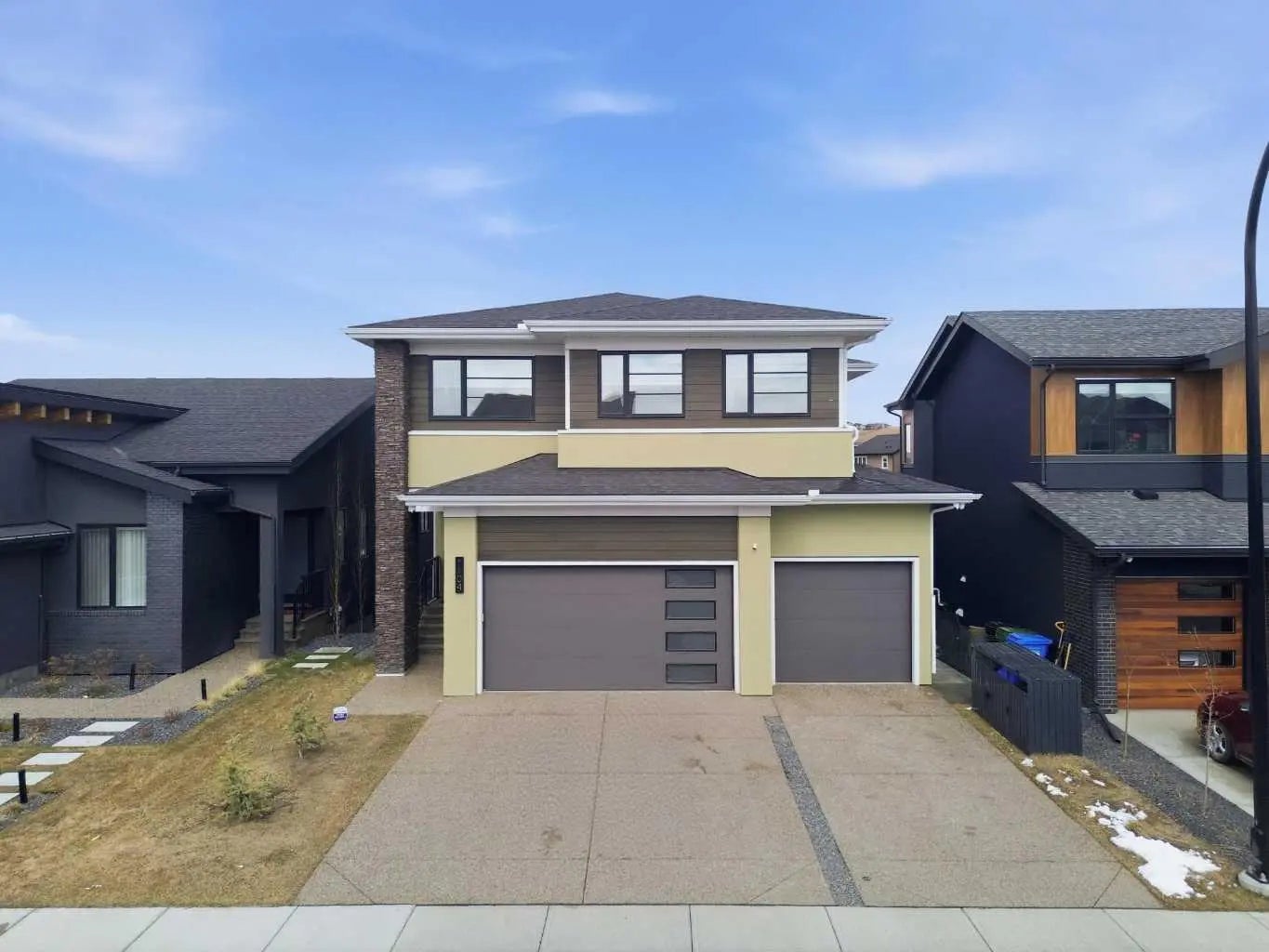 Photo of Listing #A2300618