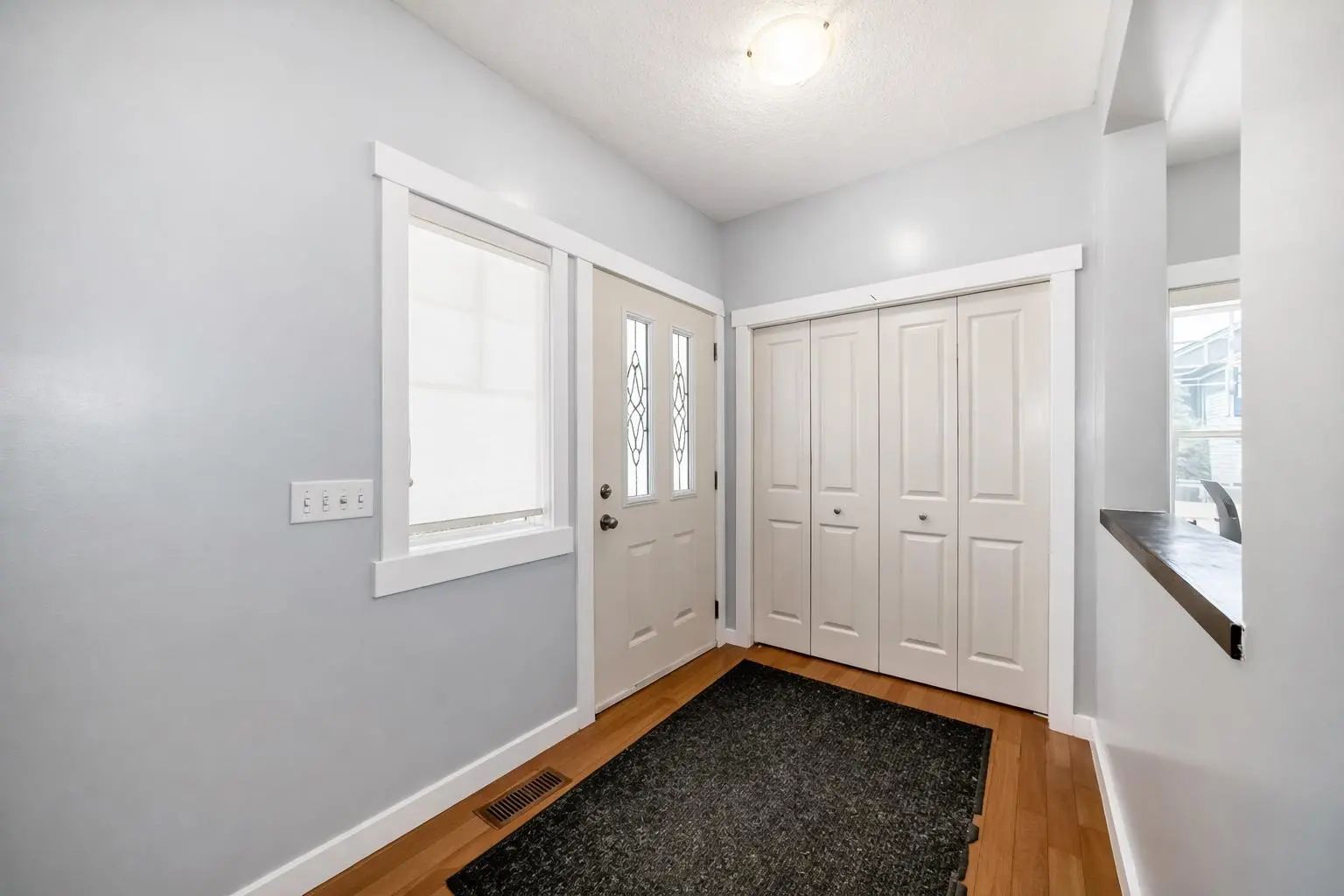 104 Panamount Terrace Northwest, Calgary – Residential Detached Listing Photo 3