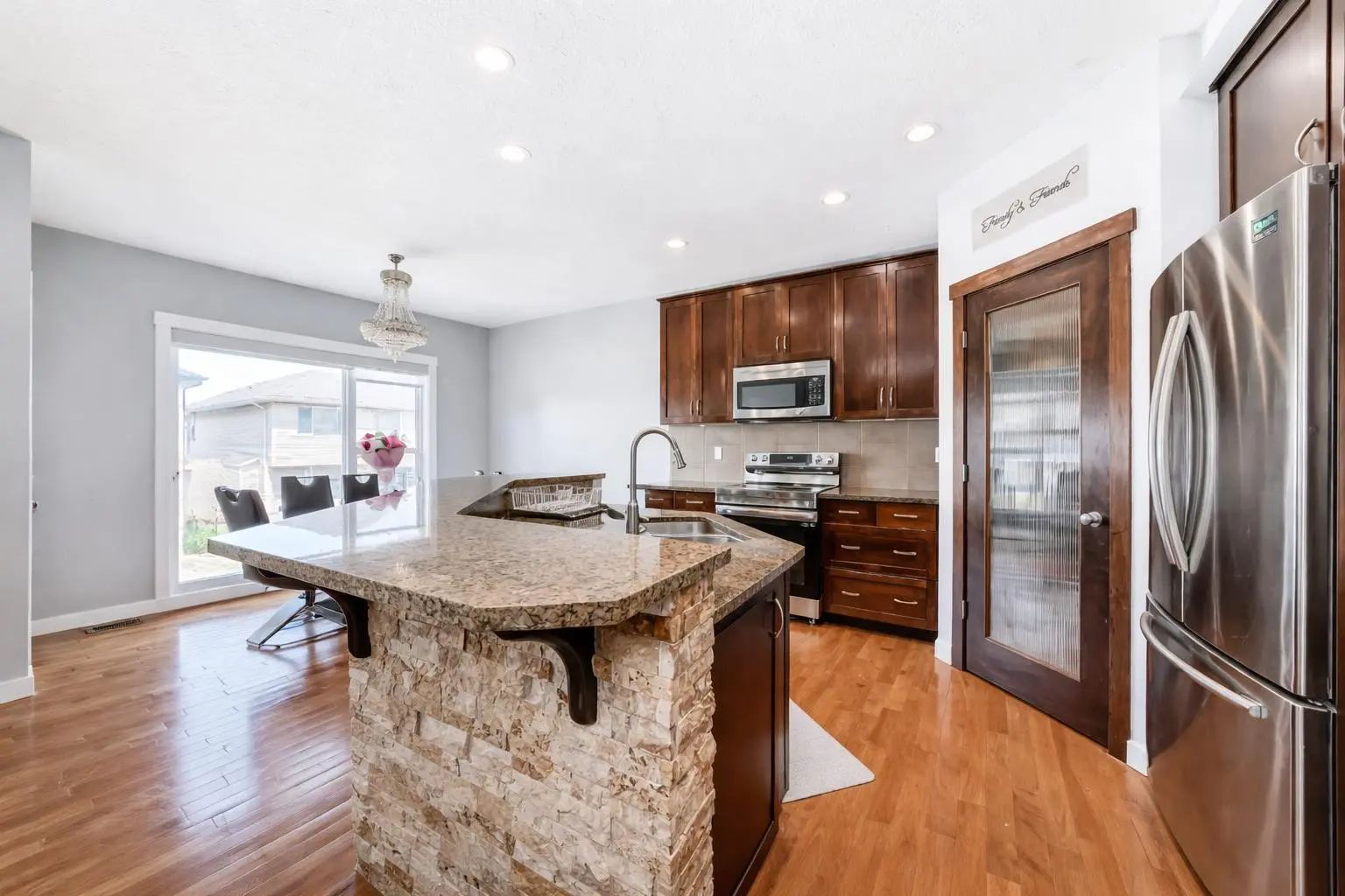104 Panamount Terrace Northwest, Calgary – Residential Detached Listing Photo 4