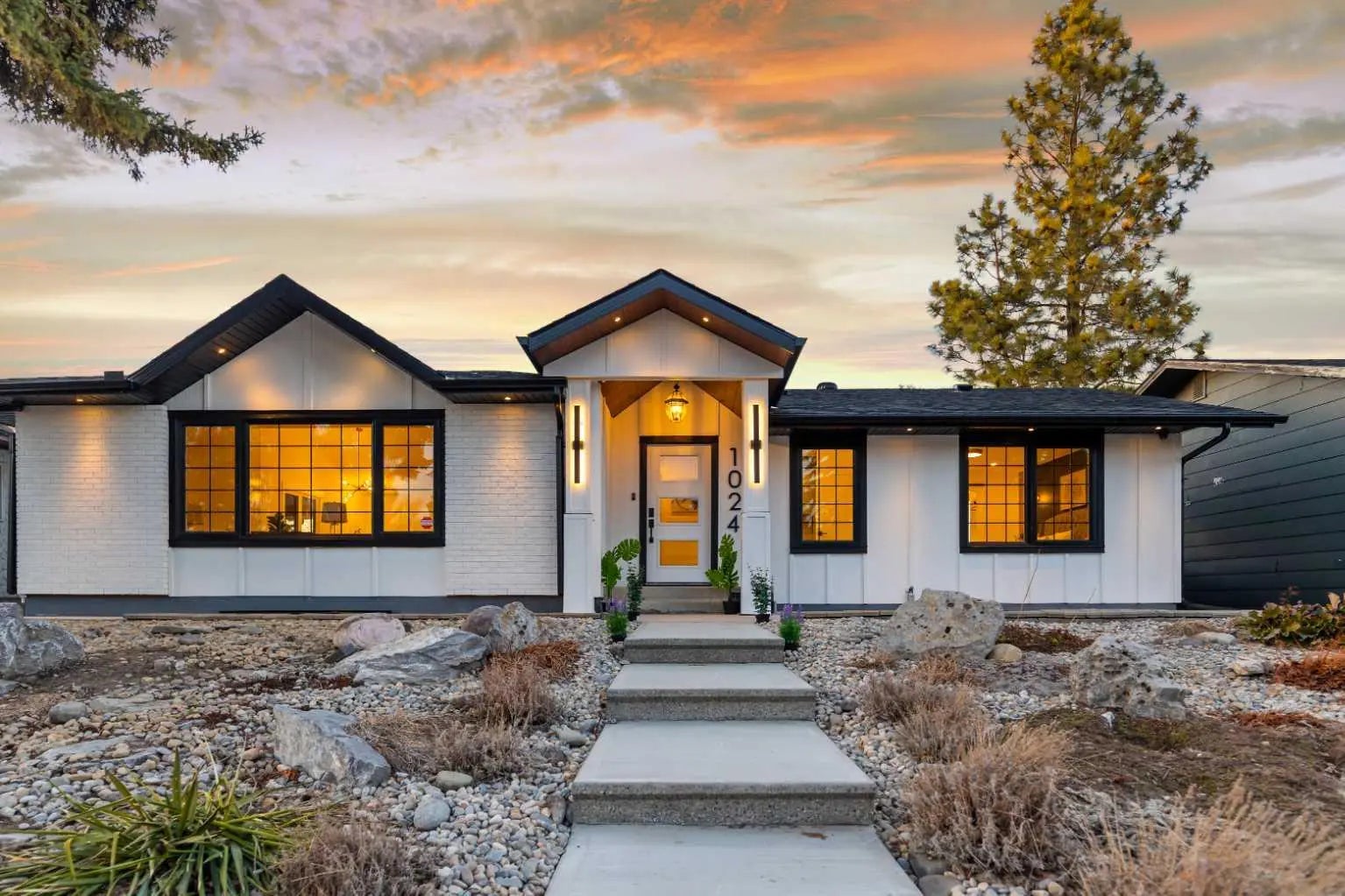 Photo of Listing #A2300671