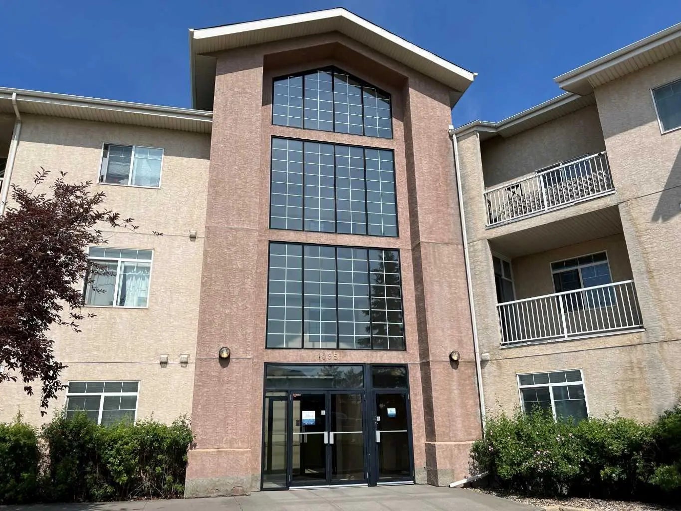 Photo of Listing #A2300791