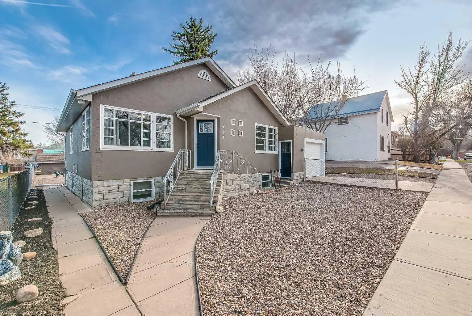 Photo of Listing #A2300816