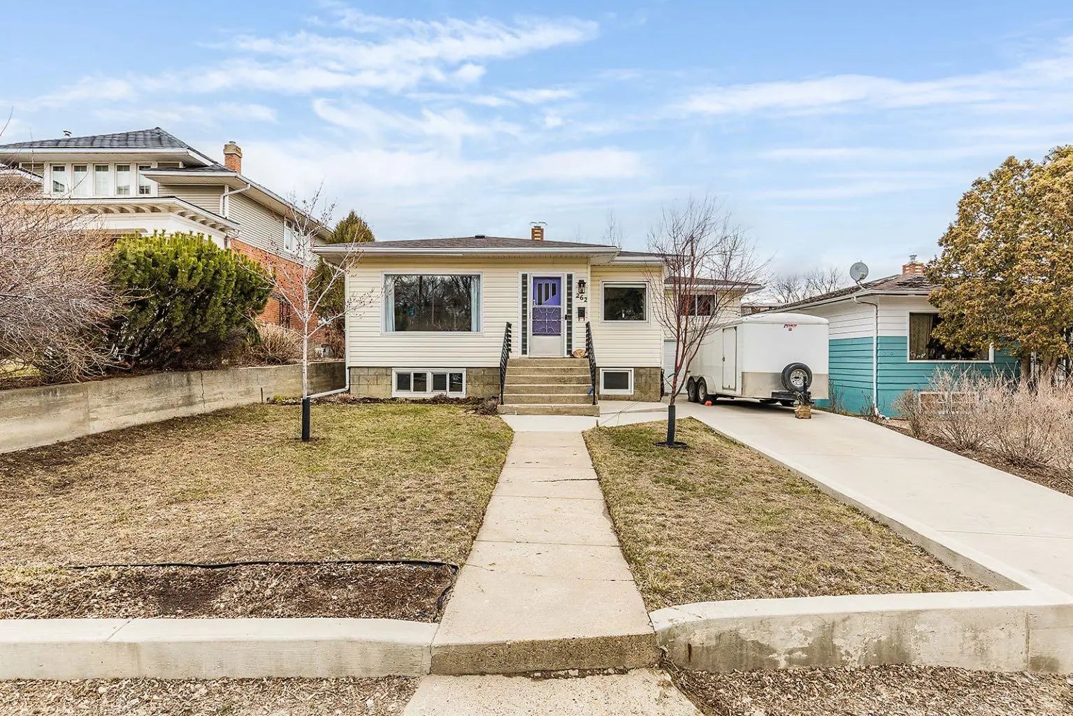 Photo of Listing #A2300820