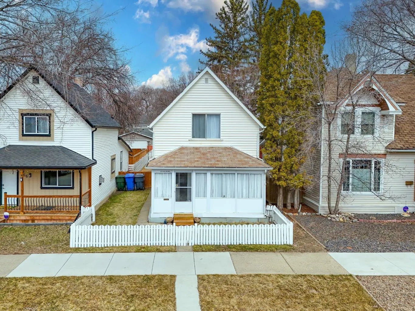 Photo of Listing #A2300827