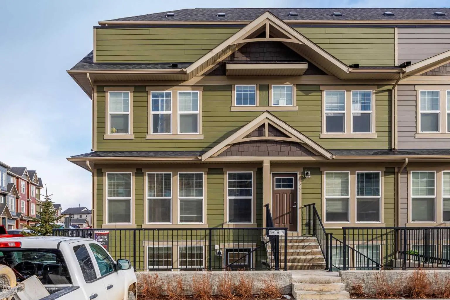 Photo of Listing #A2300900