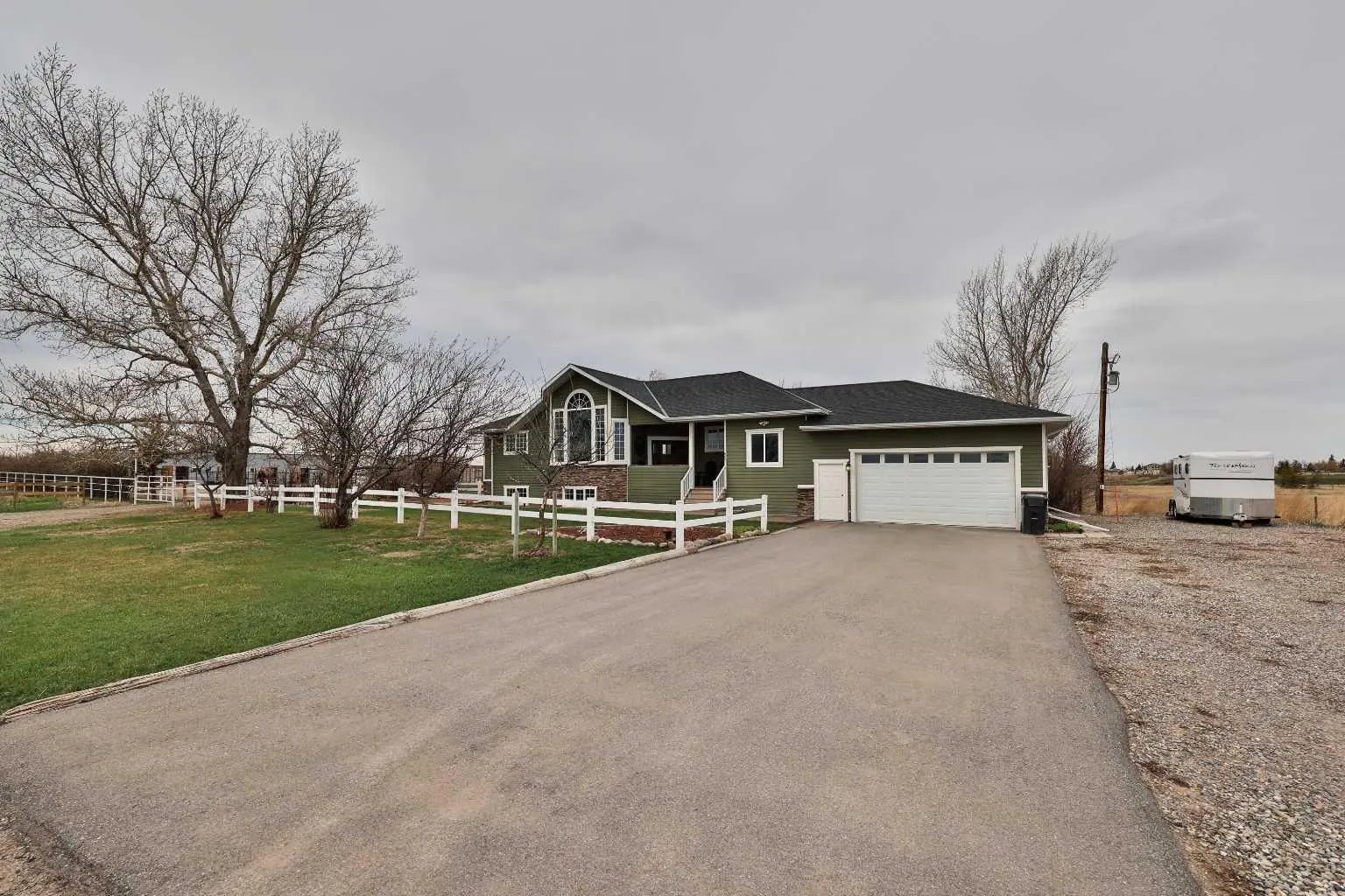 Photo of Listing #A2301007