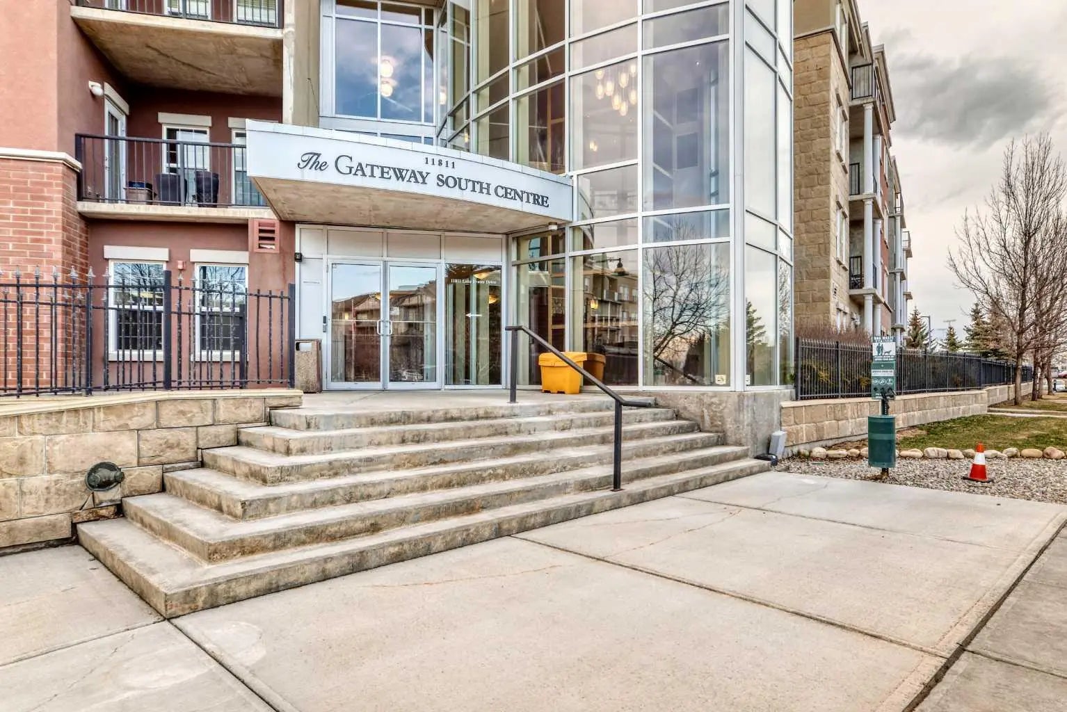 Photo of Listing #A2301022