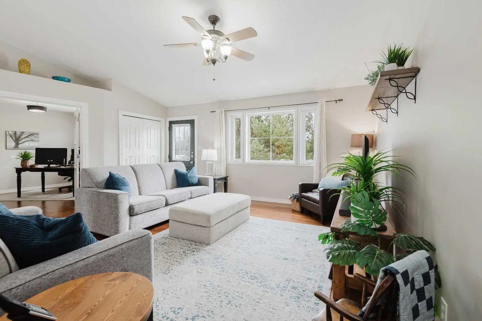 Photo of Listing #A2301083