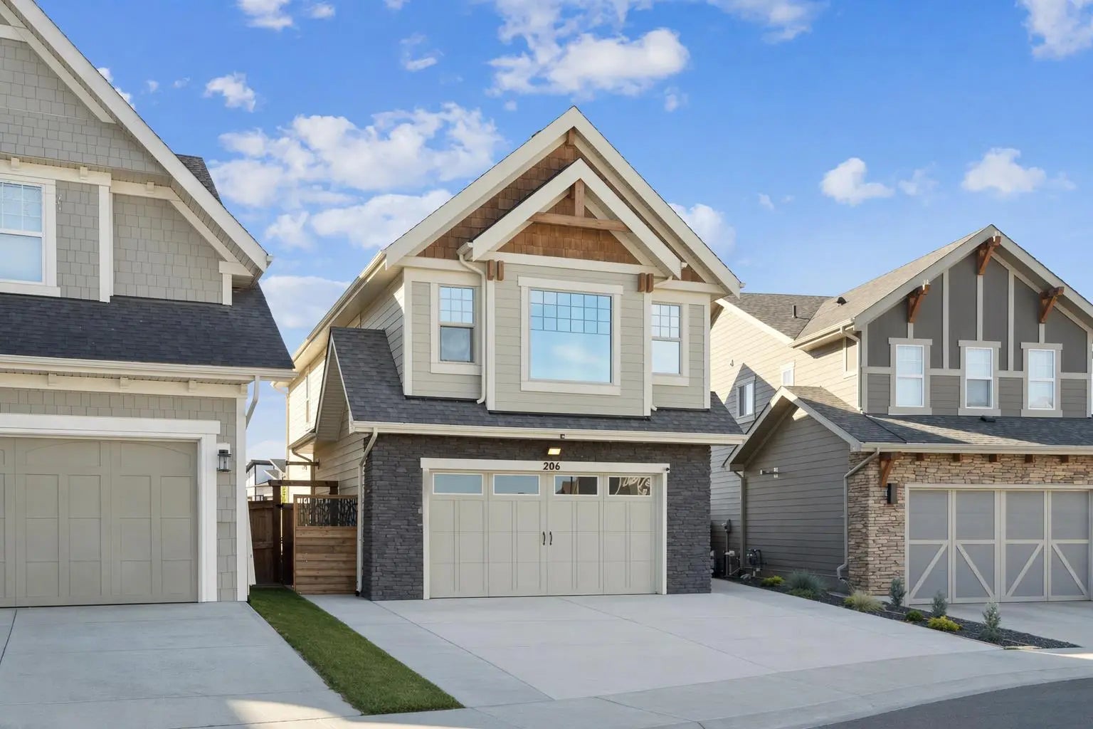 Photo of Listing #A2301191