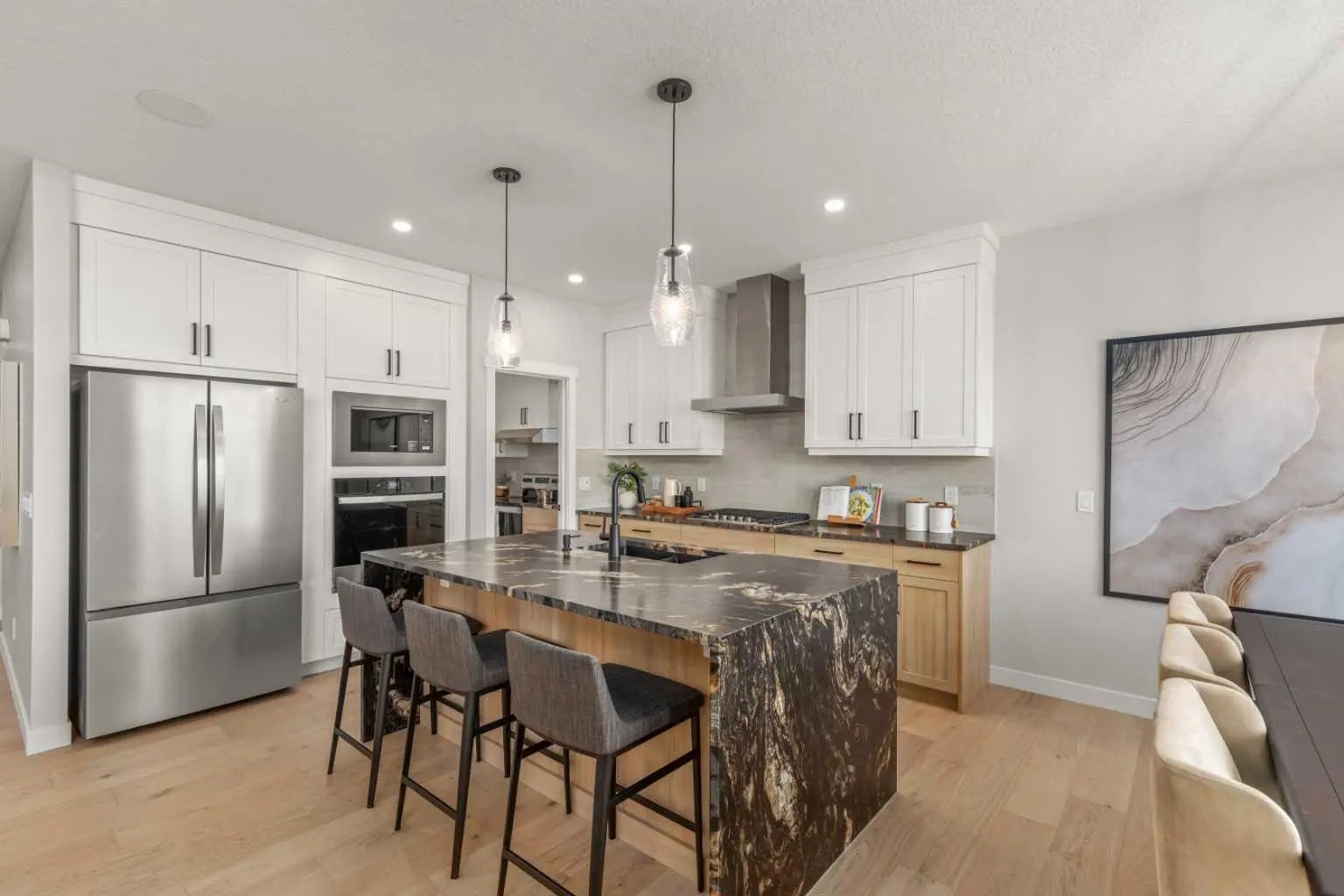 Photo of Listing #A2301233