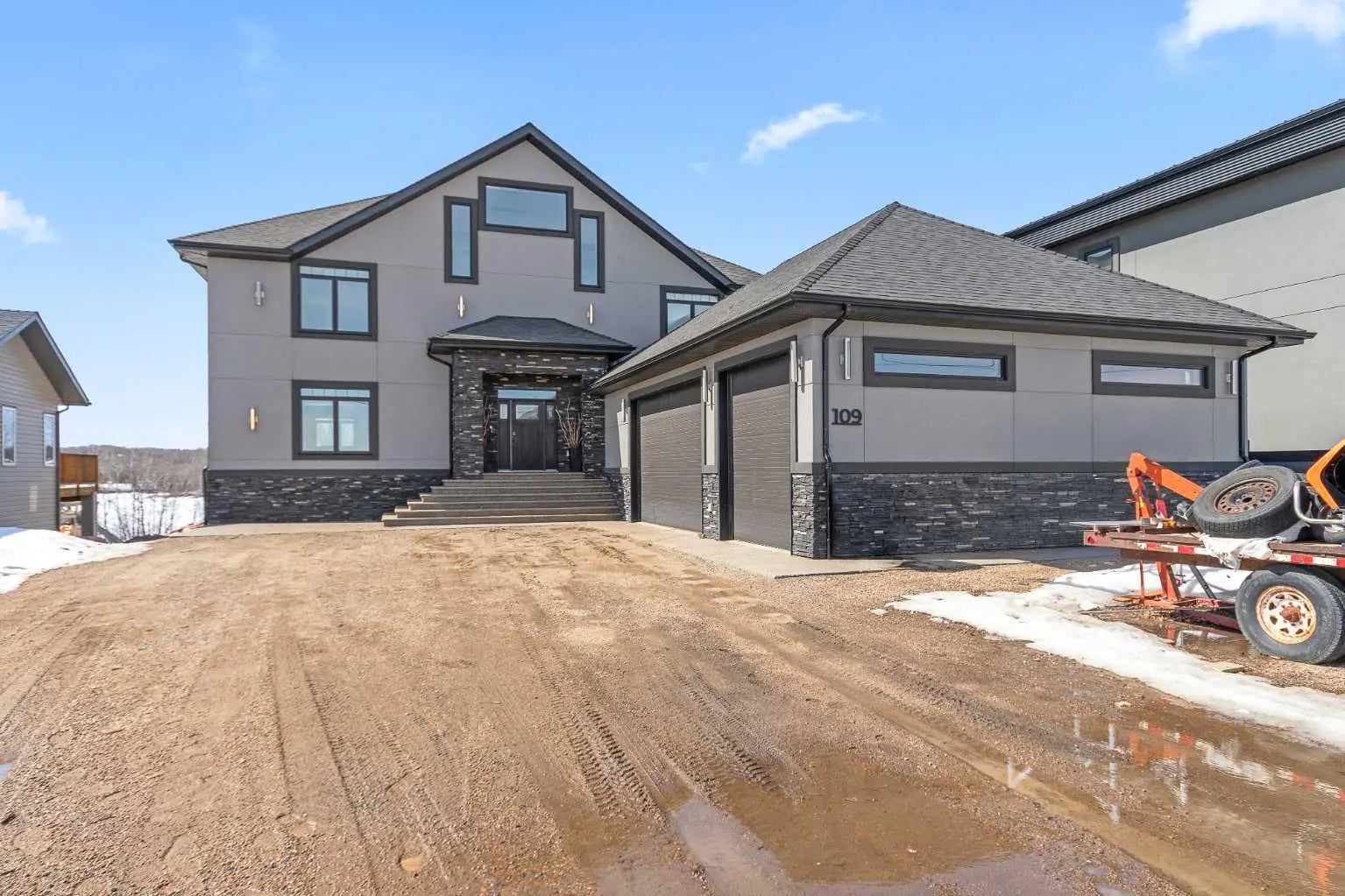 Photo of Listing #A2301297