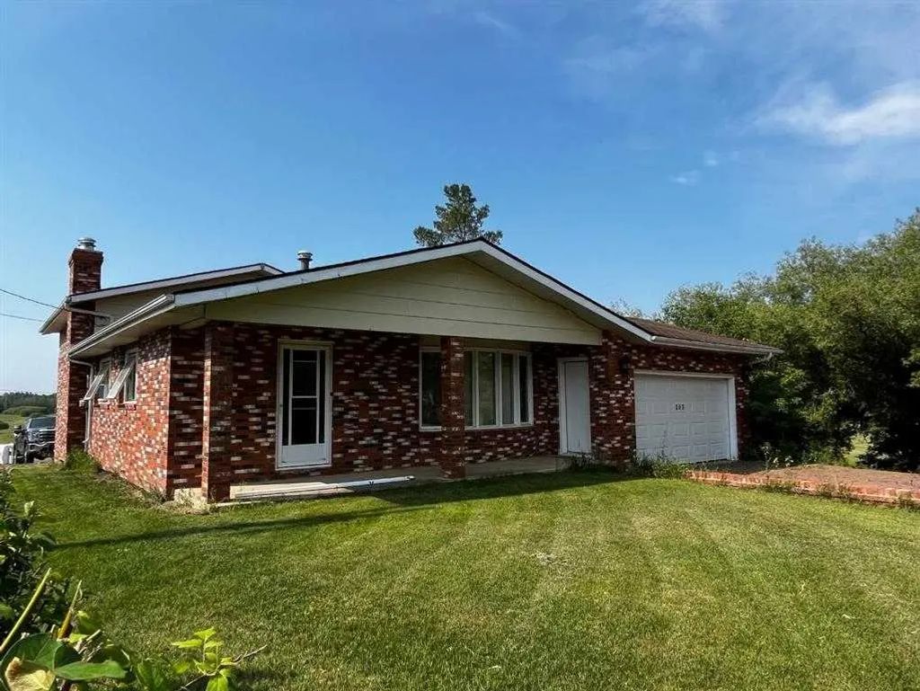 21 1 Avenue W, Derwent
