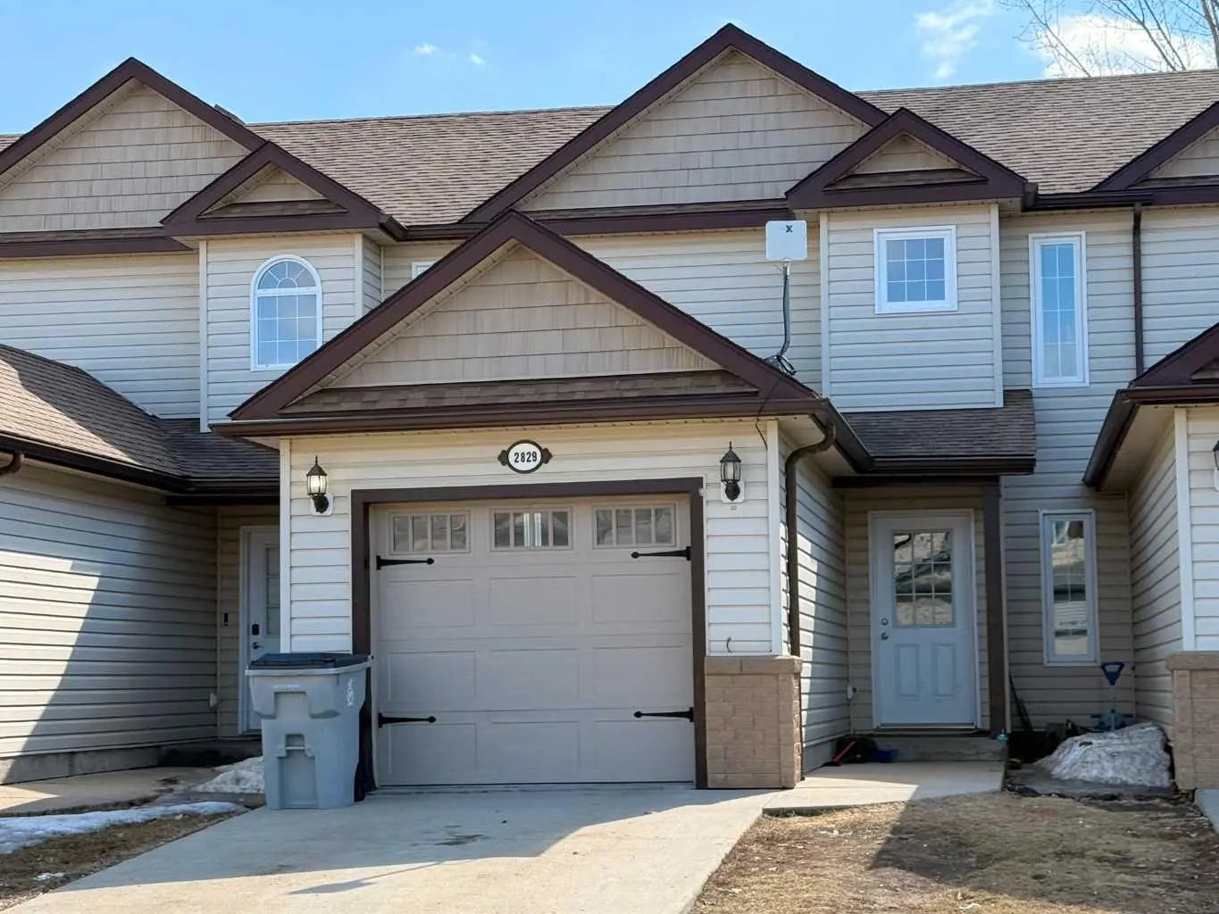 Photo of Listing #A2301382