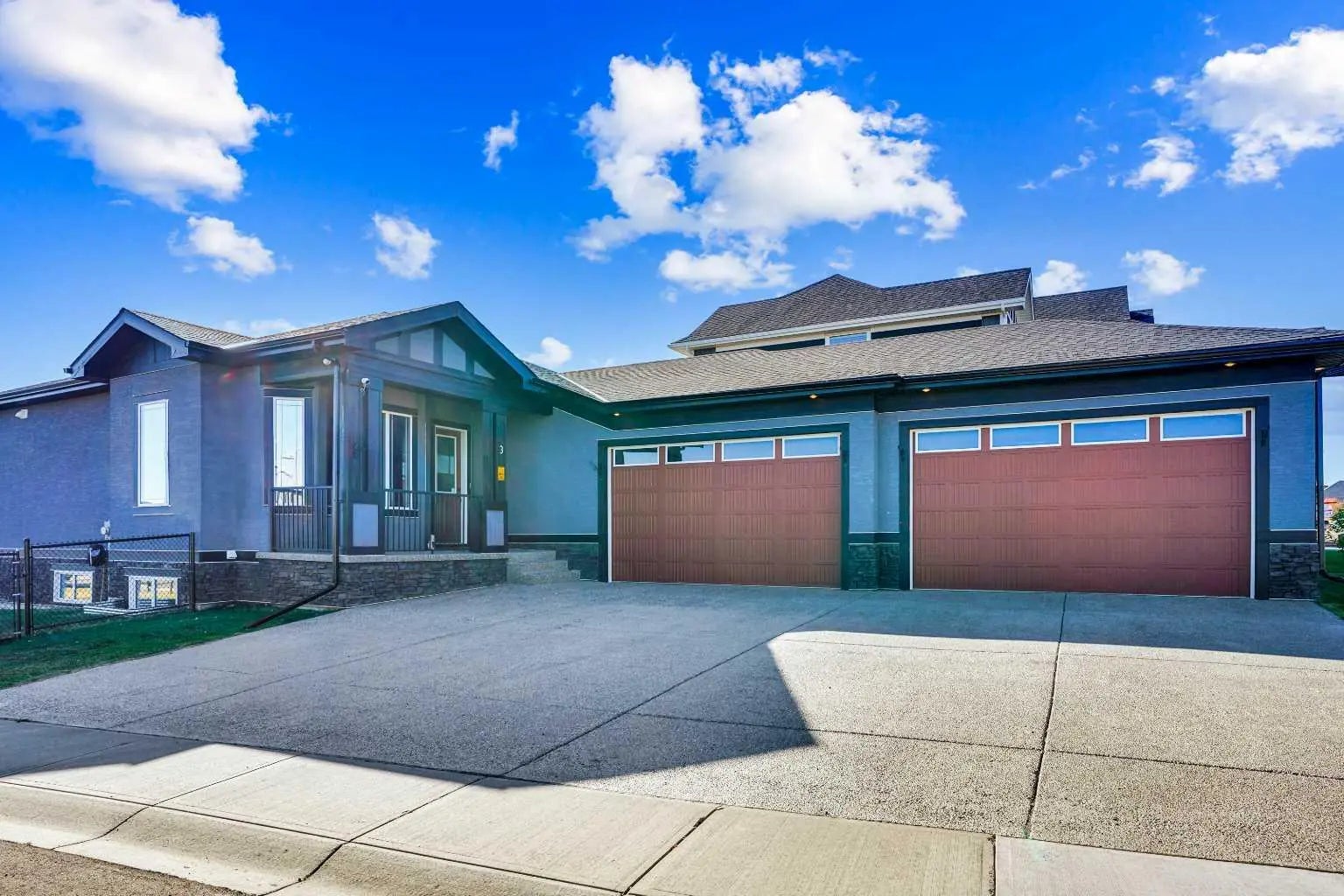 Photo of Listing #A2301435