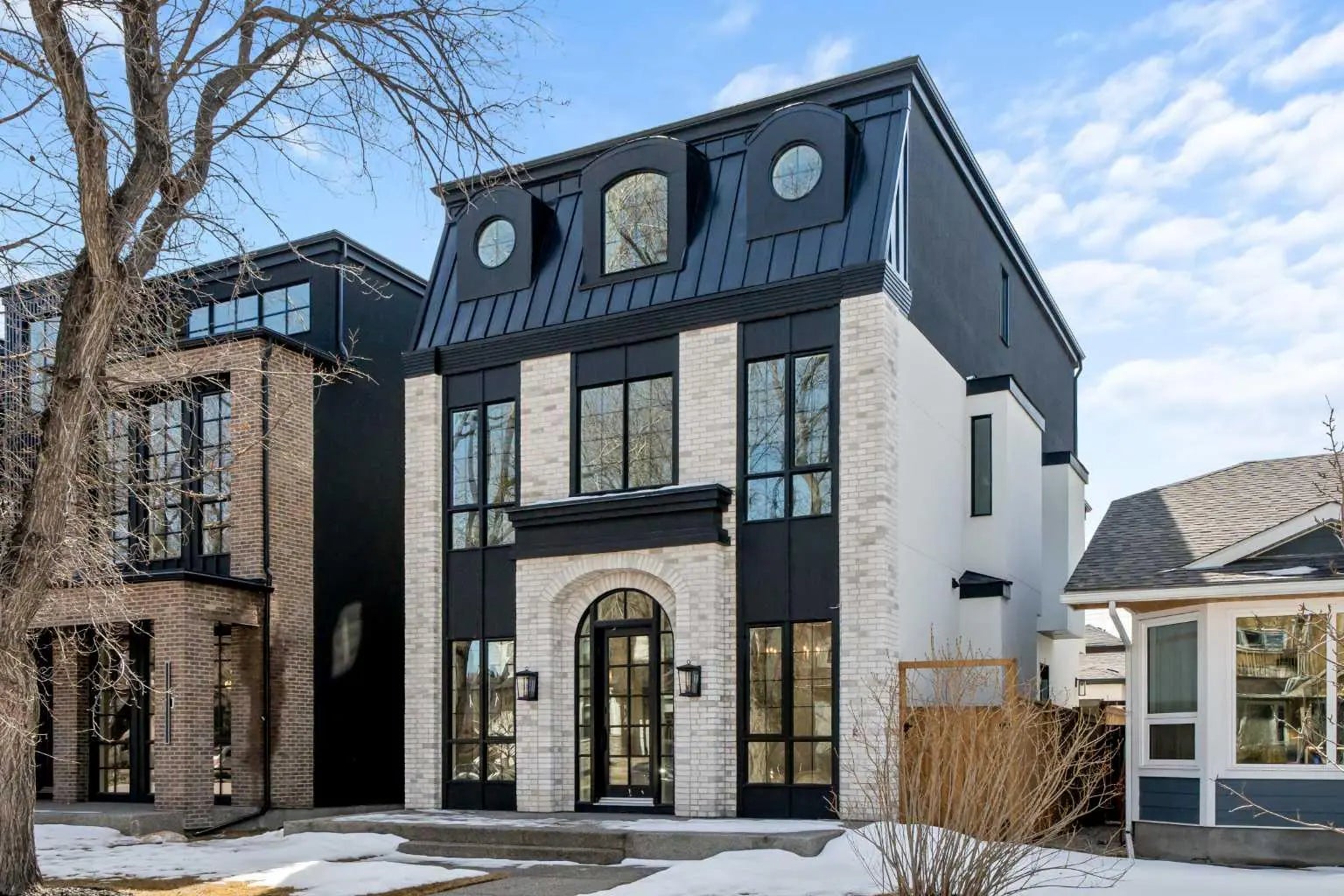 Photo of Listing #A2301518