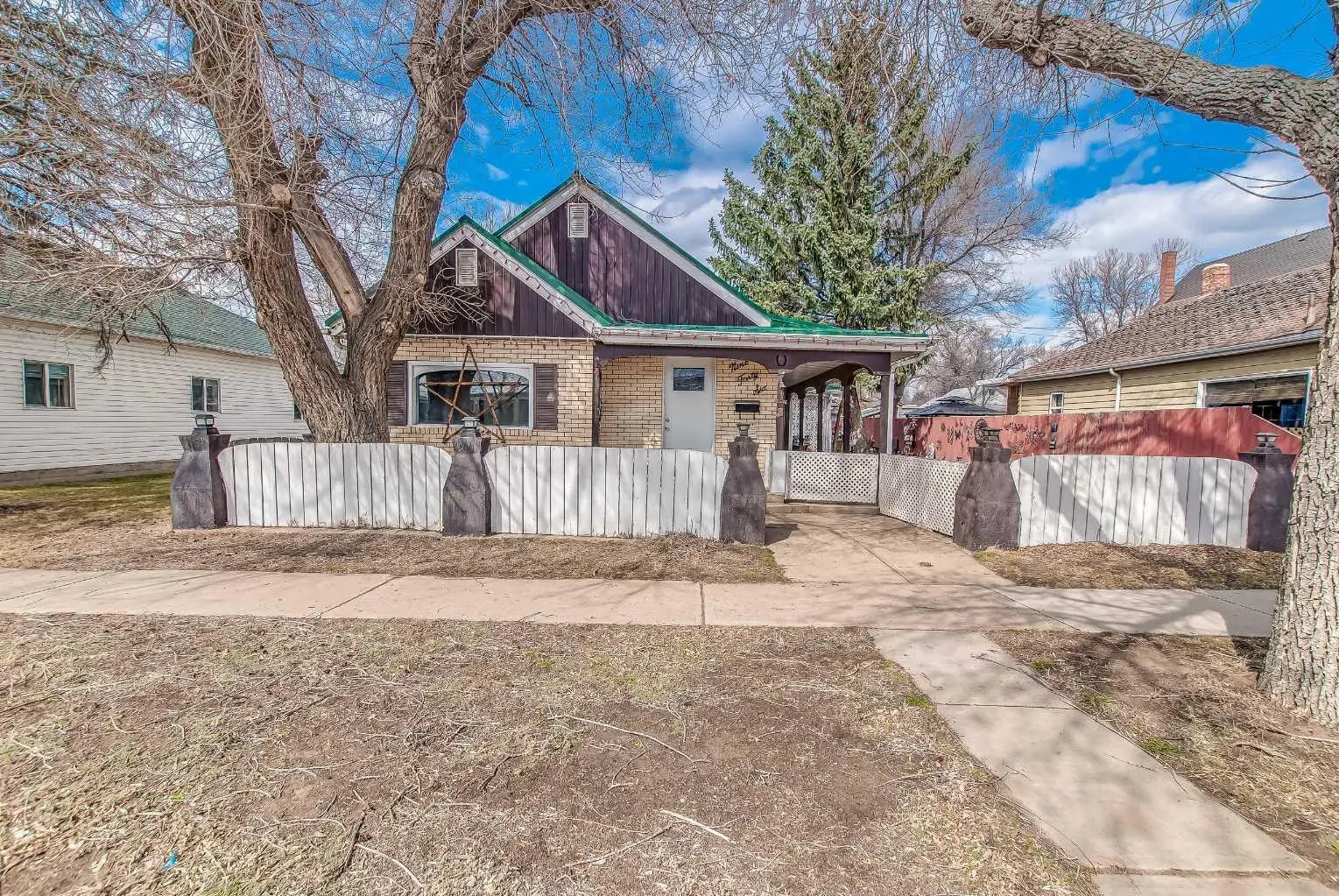 Photo of Listing #A2301562