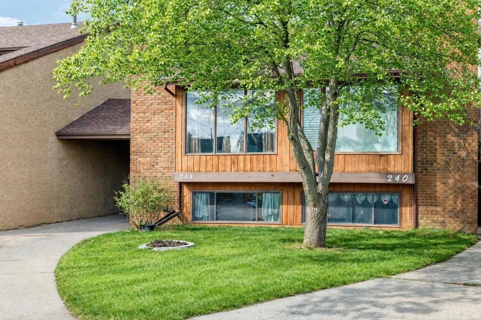 Photo of Listing #A2301573