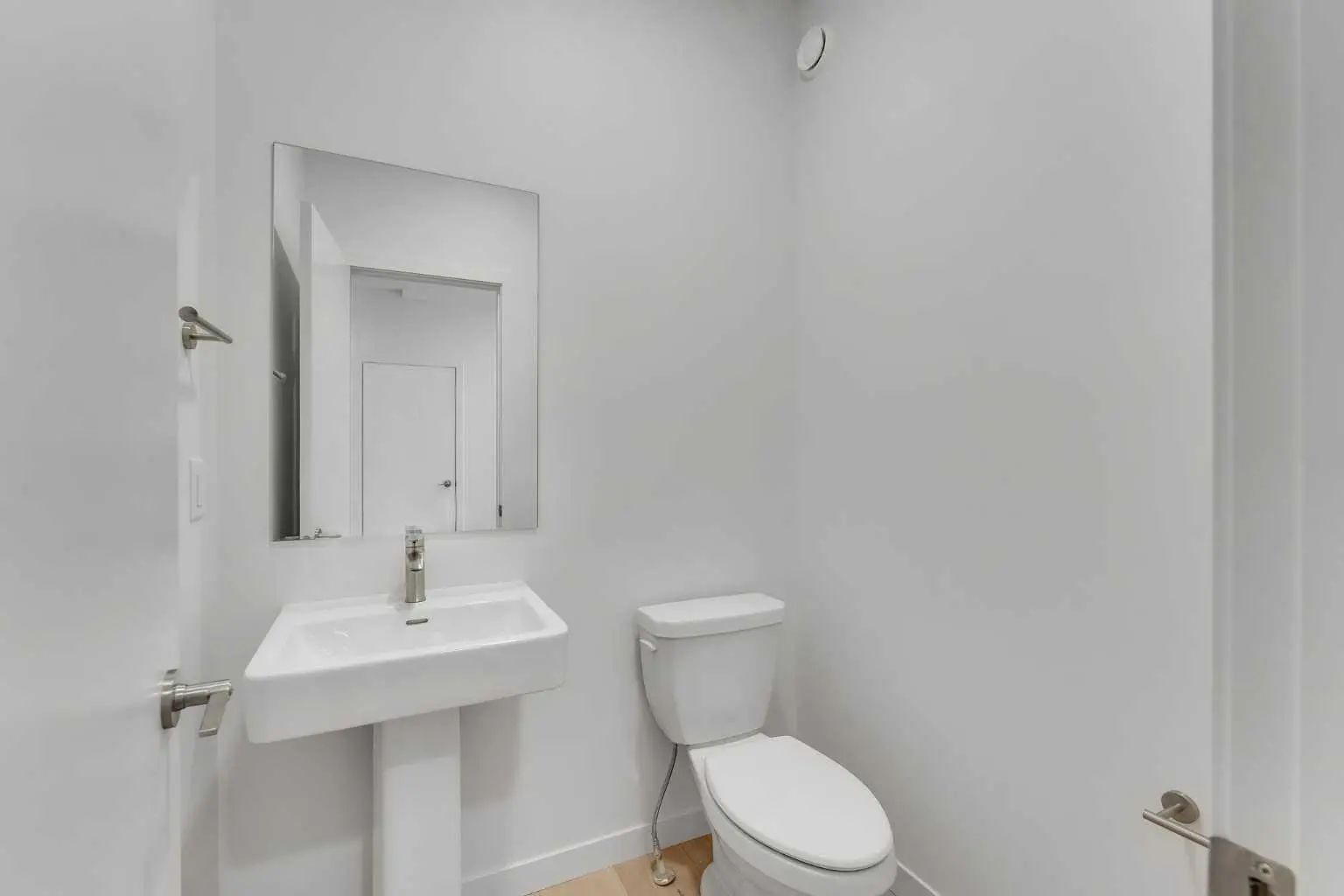 15 Heritage Heath , Cochrane – Residential Semi Detached (Half Duplex) Listing Photo 15