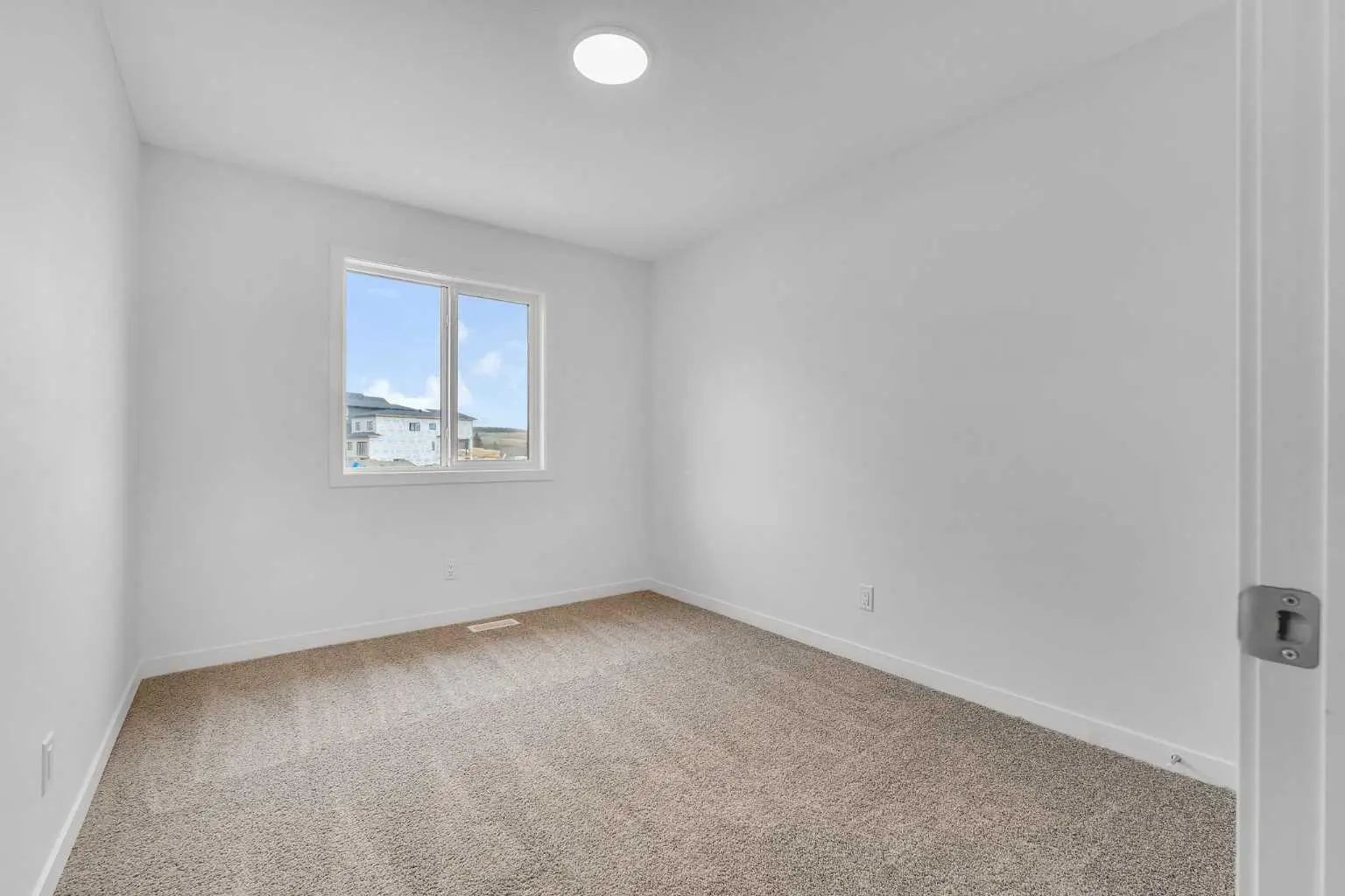 15 Heritage Heath , Cochrane – Residential Semi Detached (Half Duplex) Listing Photo 26