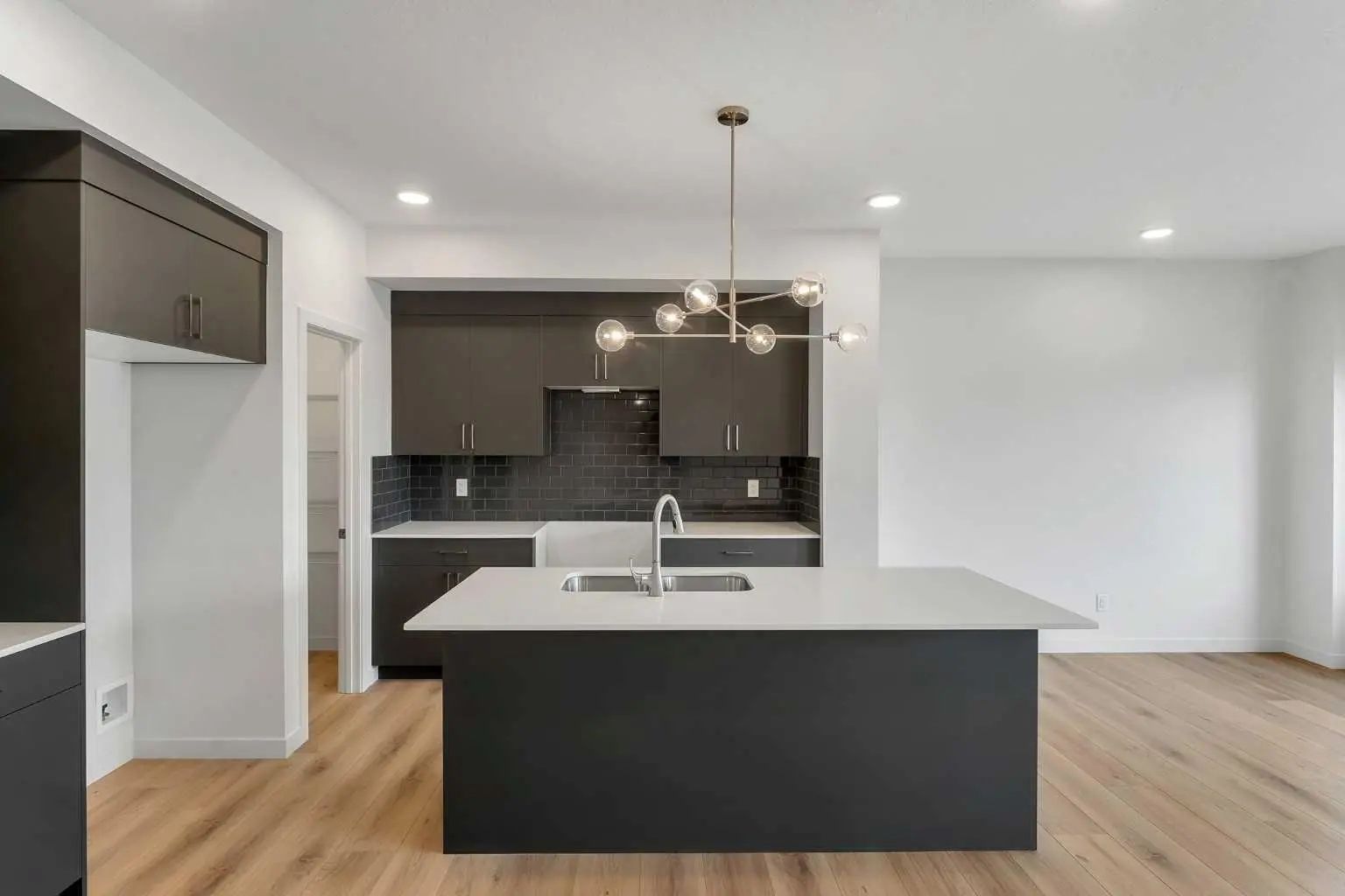 15 Heritage Heath , Cochrane – Residential Semi Detached (Half Duplex) Listing Photo 3