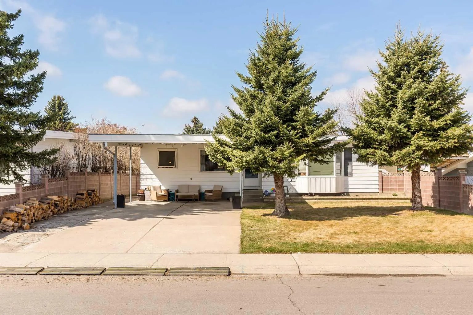 Photo of Listing #A2301599