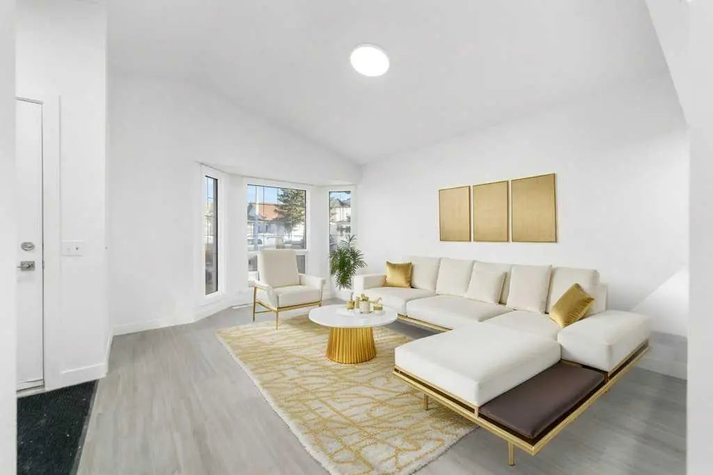 Photo of Listing #A2301734