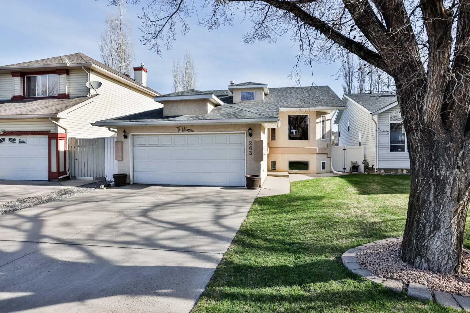 Photo of Listing #A2301807