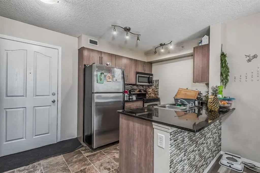 Photo of Listing #A2301920