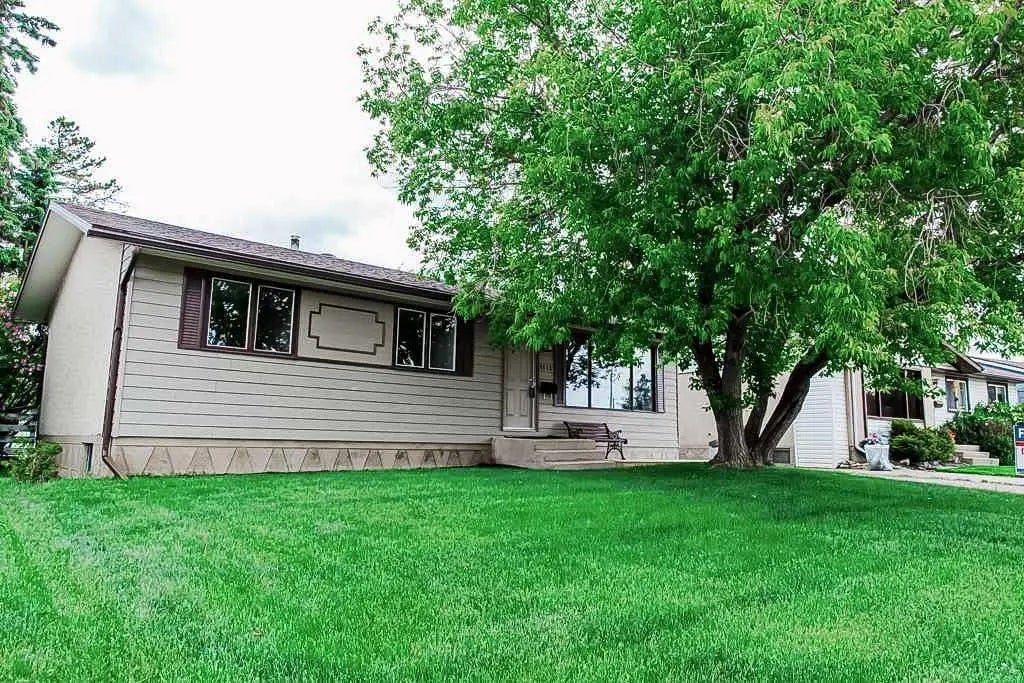 Photo of Listing #A2301945