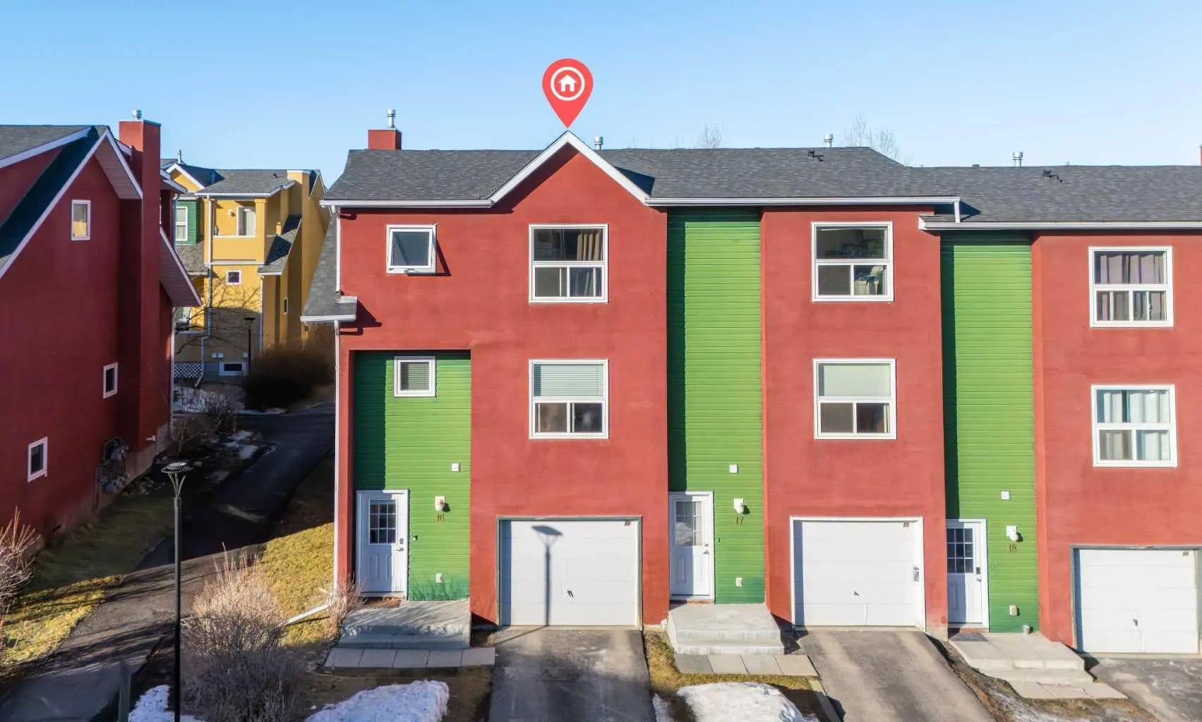 Photo of Listing #A2302052