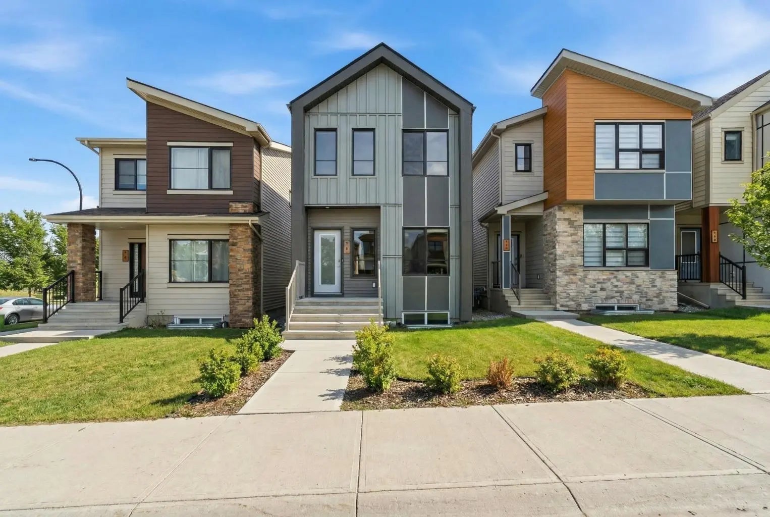 Photo of Listing #A2302062