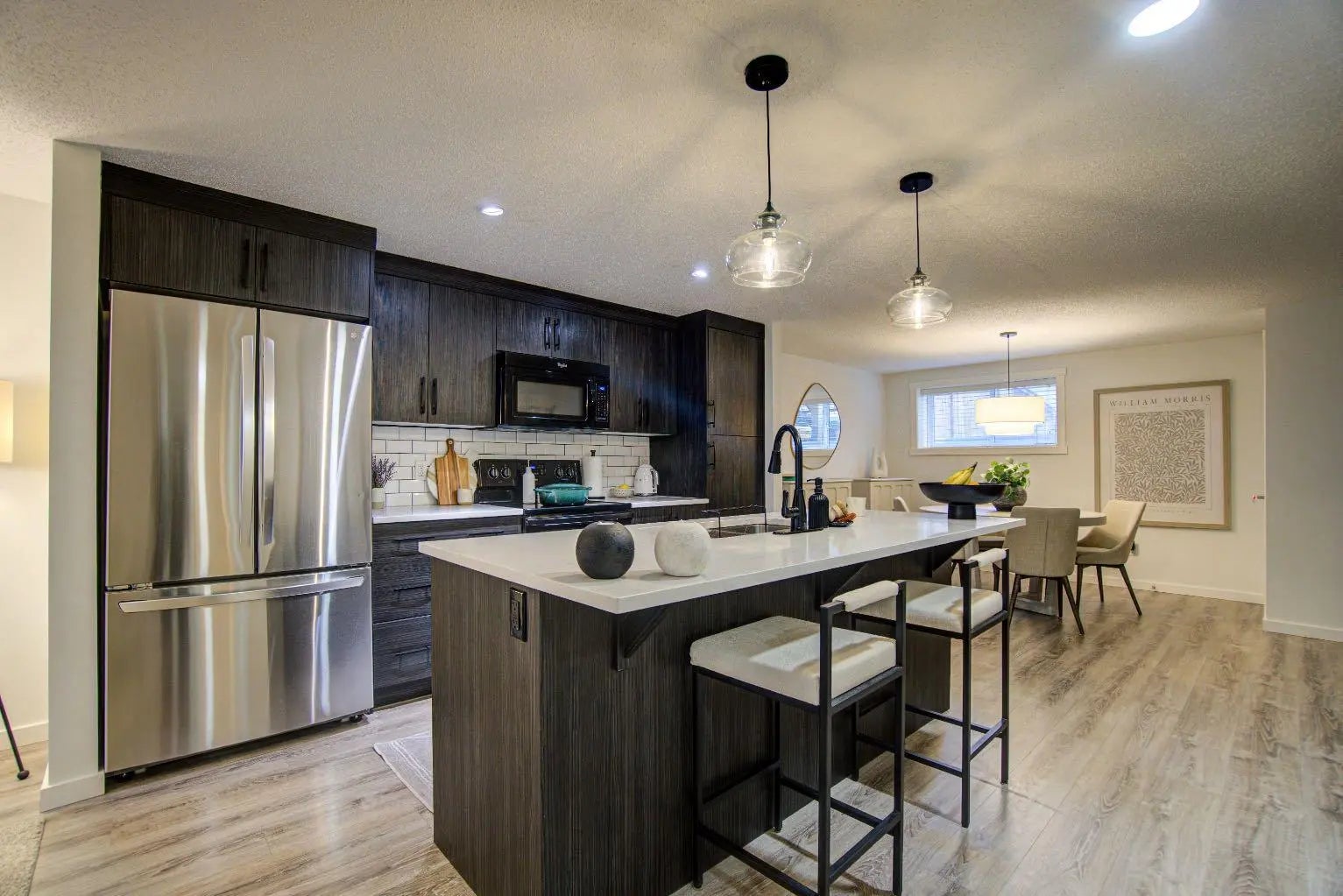 Photo of Listing #A2302151