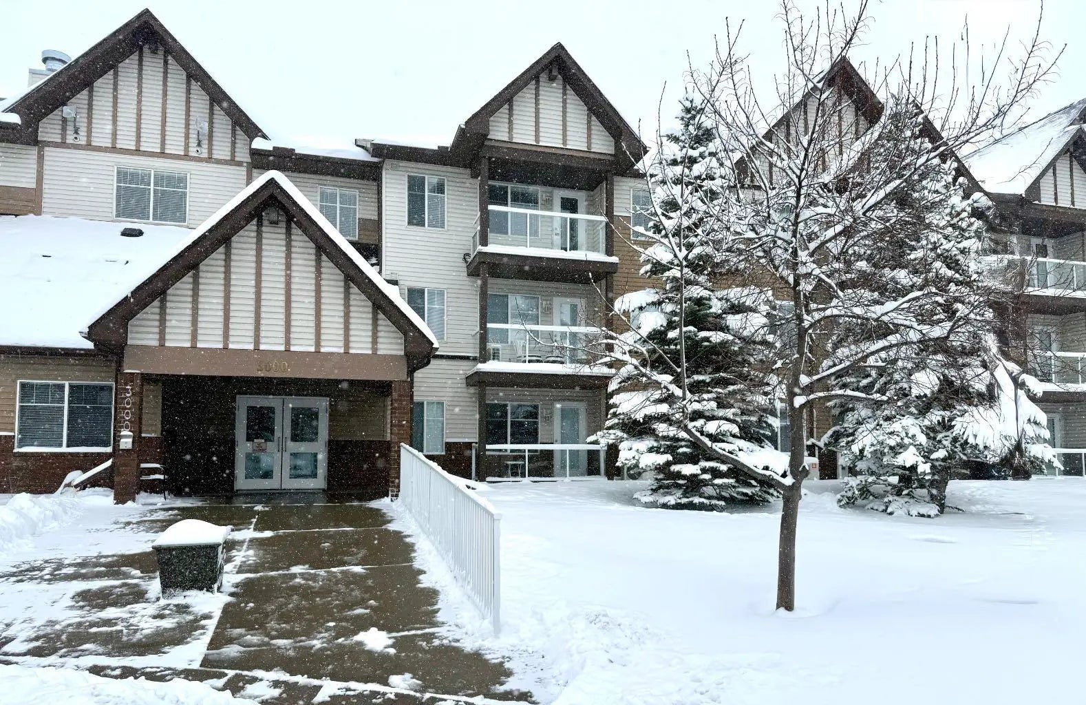 Photo of Listing #A2302187