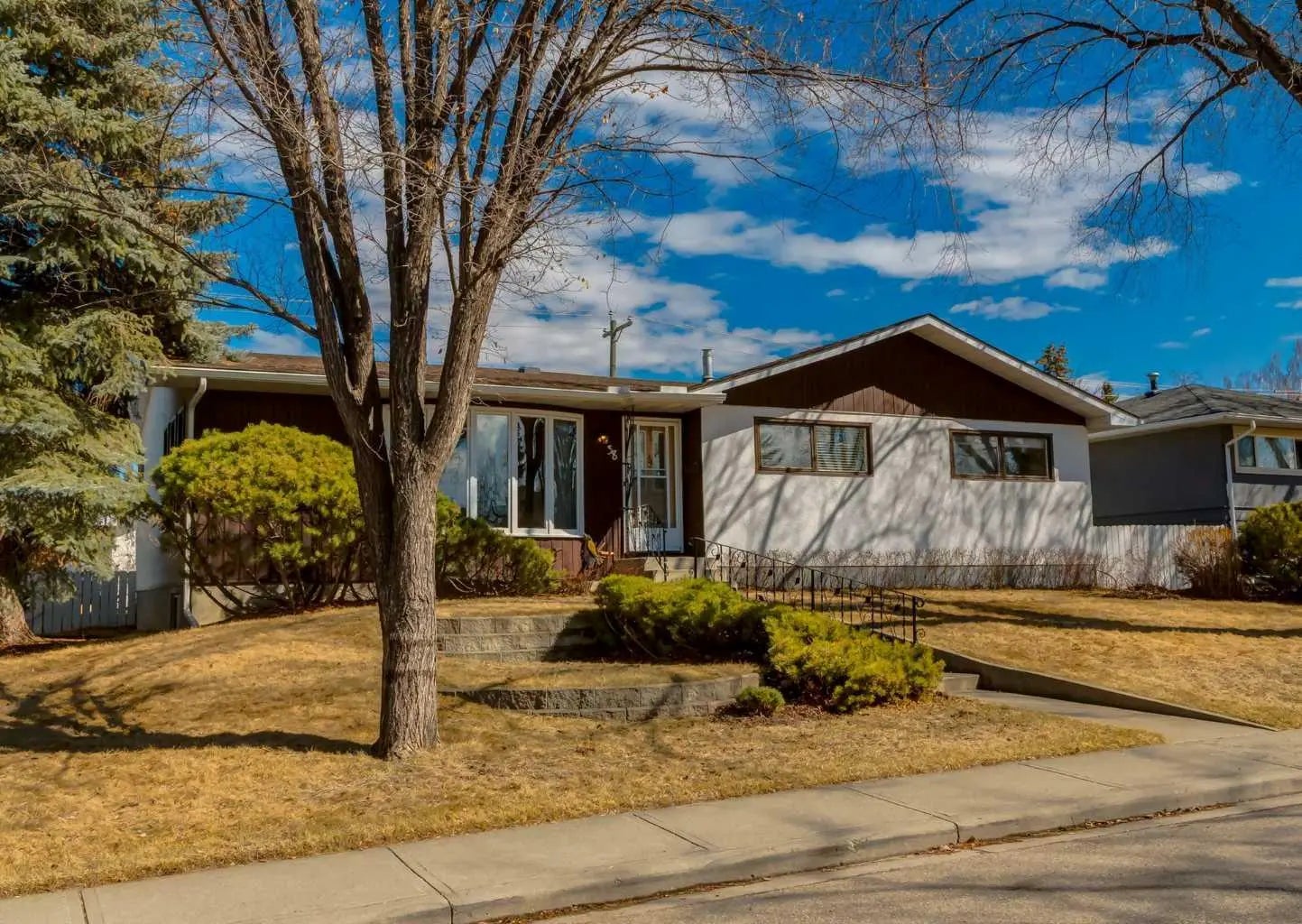 Photo of Listing #A2302198