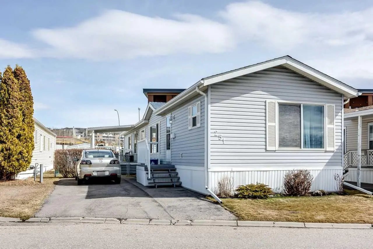 Photo of Listing #A2302202