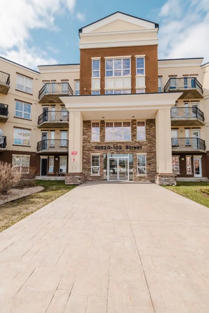 Photo of Listing #A2302288