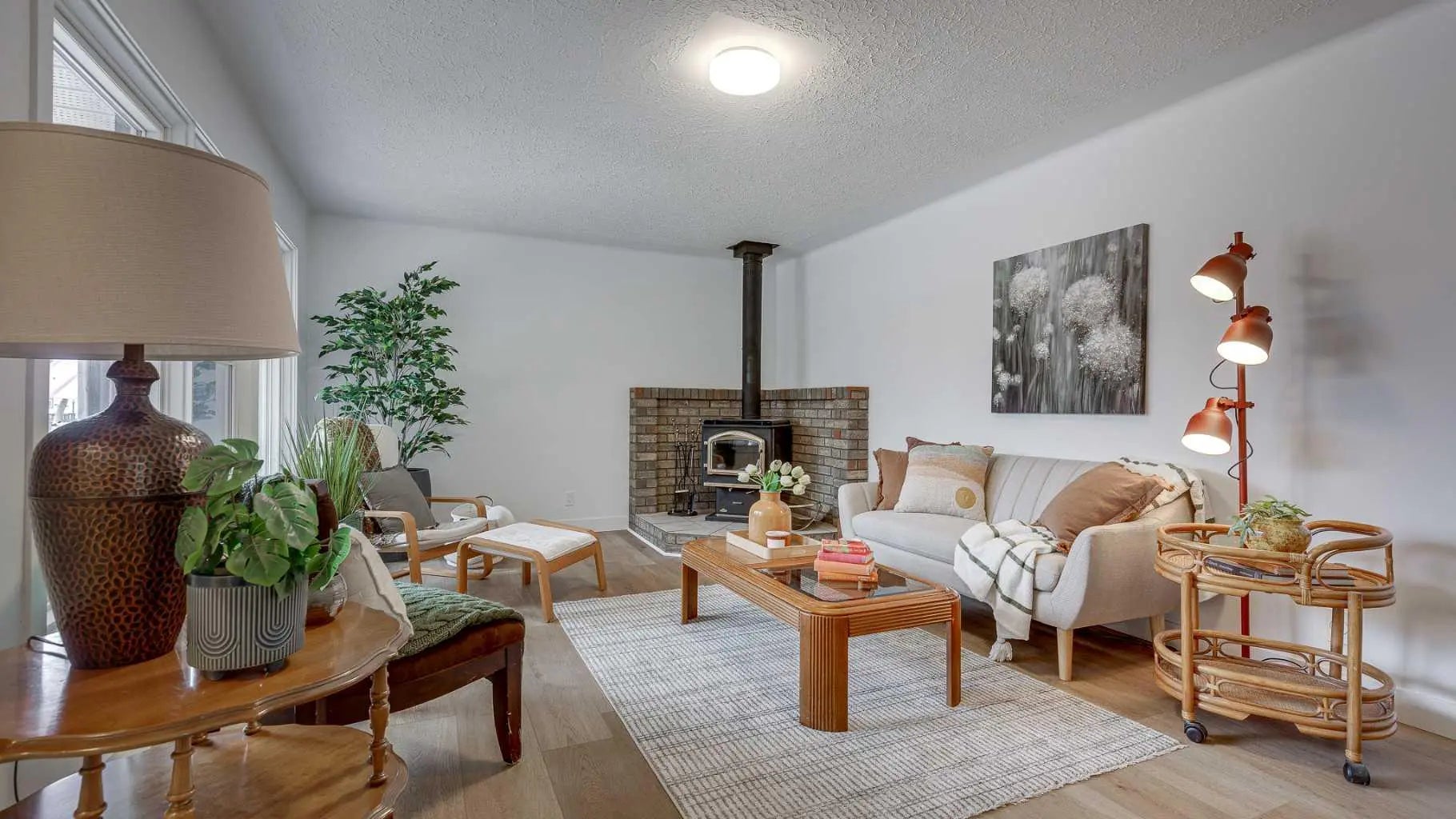 Photo of Listing #A2302312