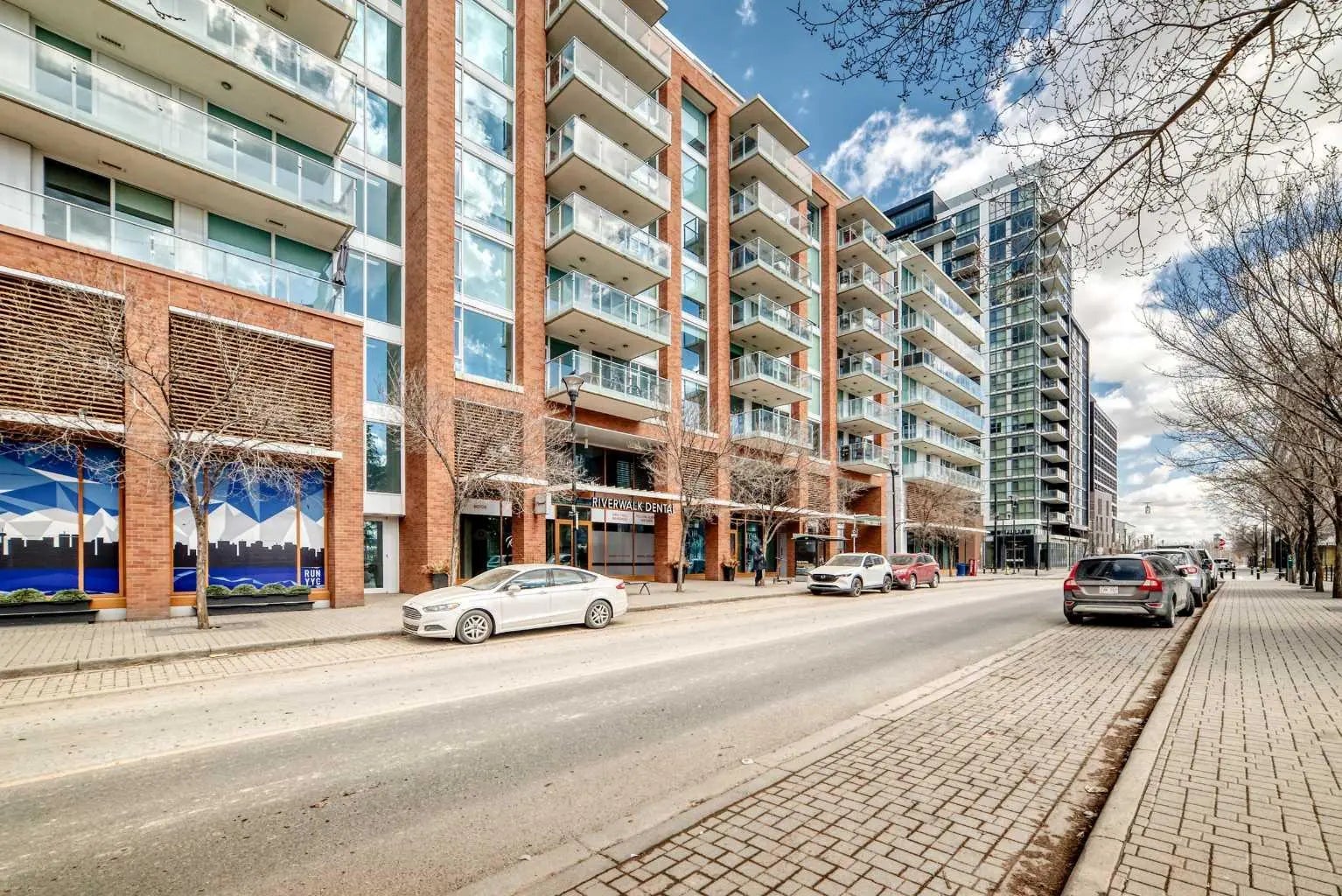 Photo of Listing #A2302332