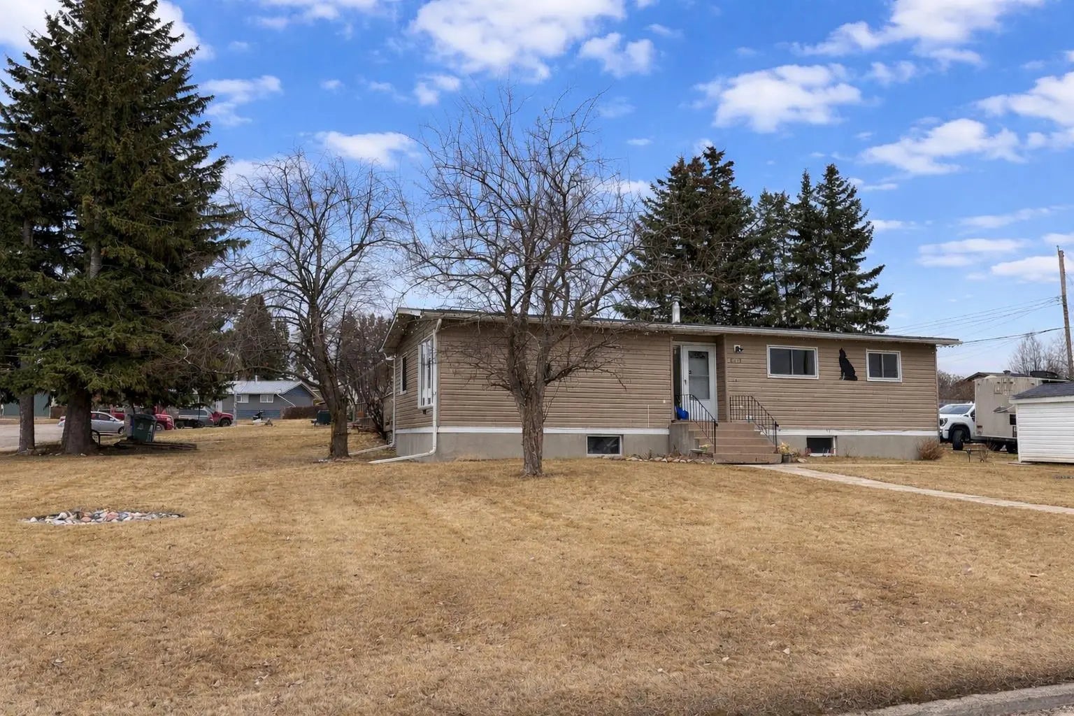 Photo of Listing #A2302333