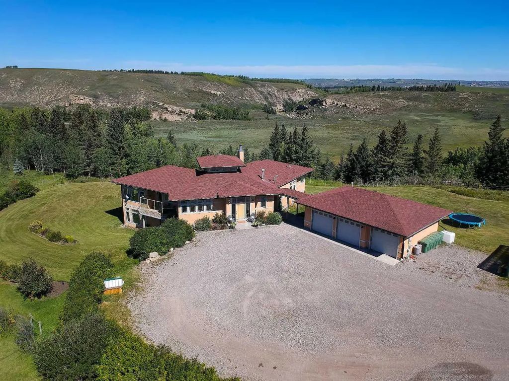 254069 Towers Trail , Rural Rocky View County