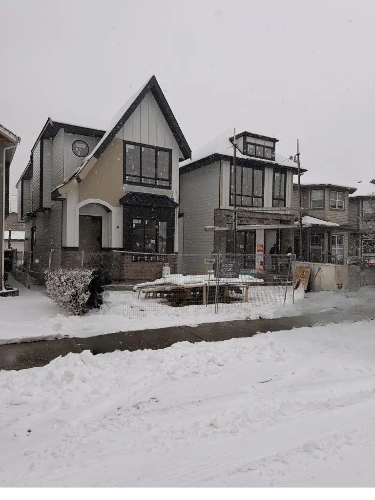 Photo of Listing #A2302455