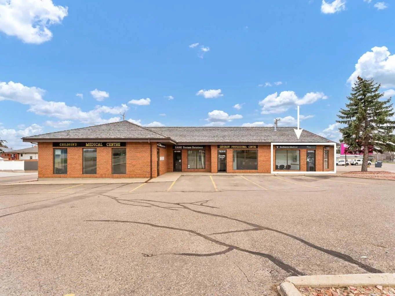 Photo of Listing #A2302558