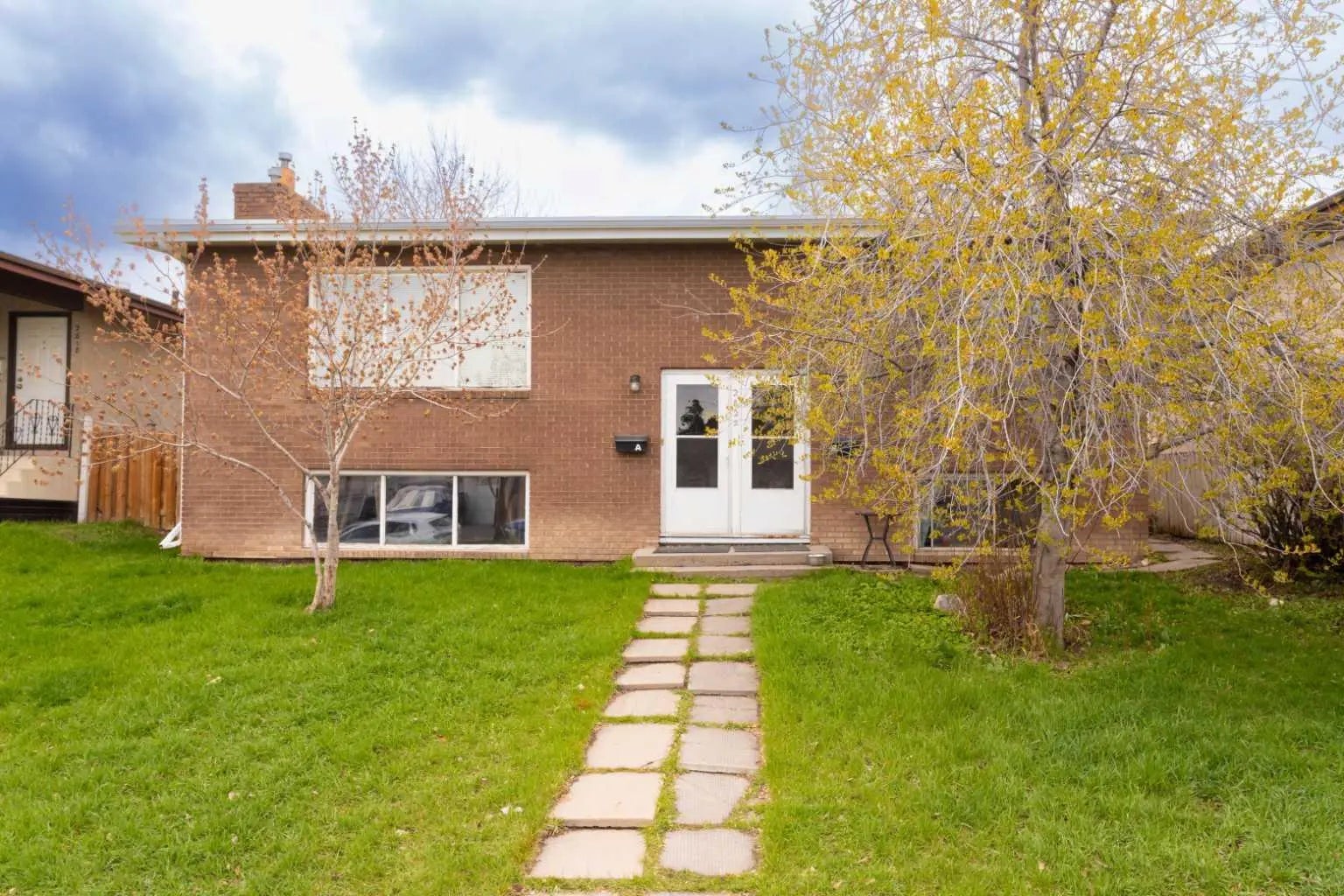 Photo of Listing #A2302762