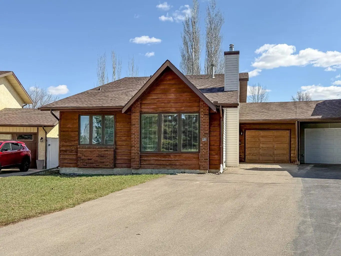 Photo of Listing #A2302838