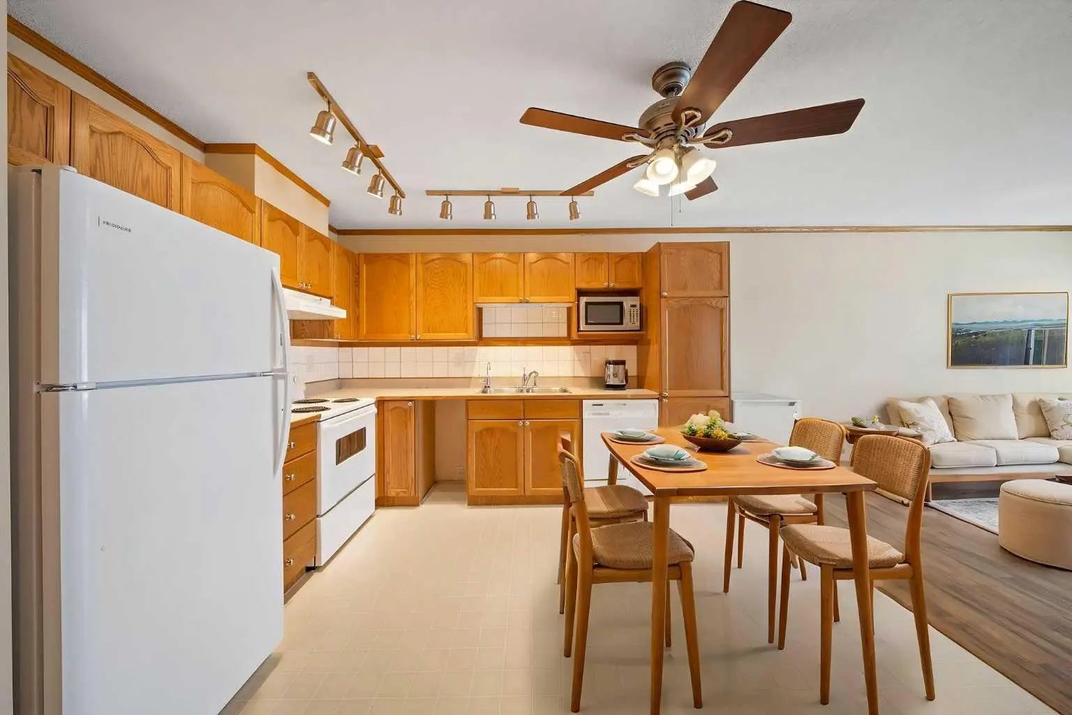 Photo of Listing #A2302985