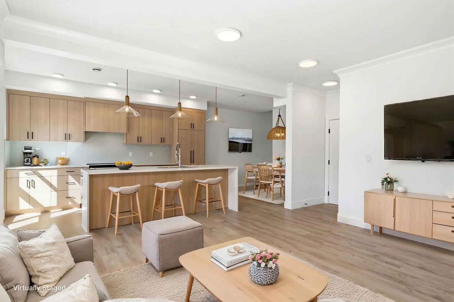 Photo of Listing #A2303124