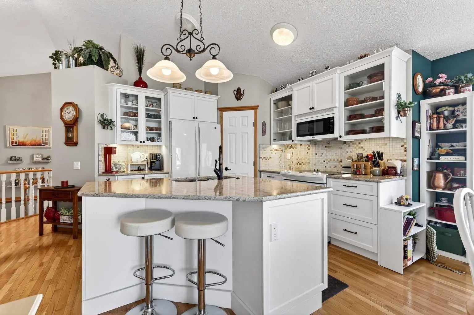 Photo of Listing #A2303298