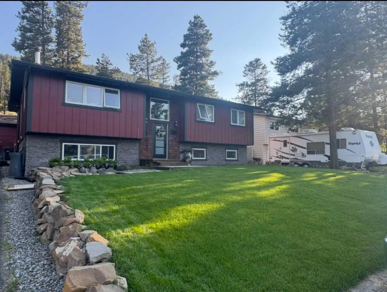 Photo of Listing #A2303300