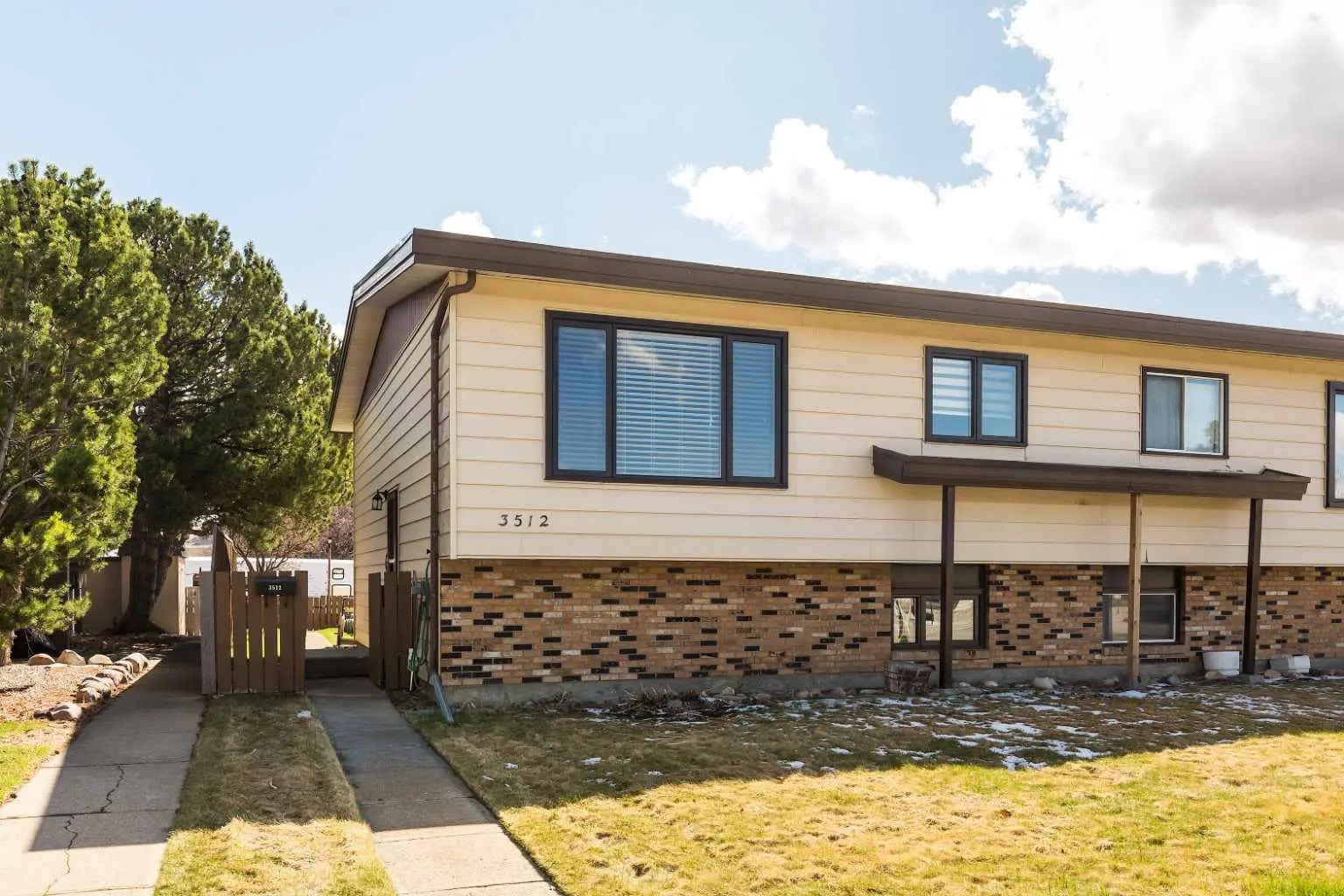 Photo of Listing #A2303321