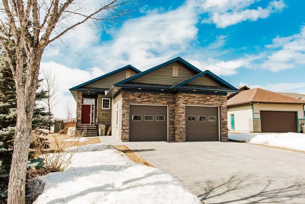 Photo of Listing #A2303360